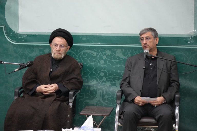 استاندار لرستان ؛خدمتگزاری به مردم فلسفه تشکیل دولتهاست/۱۰۷ پروژه پیشرانی که برای توسعه استان هدف‌گذاری شده و در حال پیگیری است