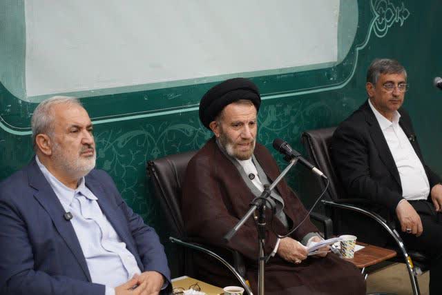 نماینده ولی فقیه در لرستان ؛ما هنوز در استان با مشکلات اساسی در زمینه آب شرب پایدار مواجه هستیم