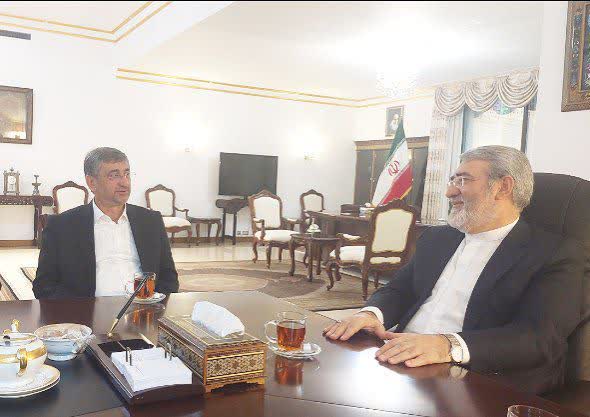 در سفر هیات اقتصادی لرستان به چین صورت گرفت:     تحقق ۱۸ همت سرمایه‌گذاری در حوزه صنایع شیمیایی/ ۵ واحد تولیدکننده کودهای شیمیایی بیش از ۸۰۰ فرصت شغلی مستقیم ایجاد می کند