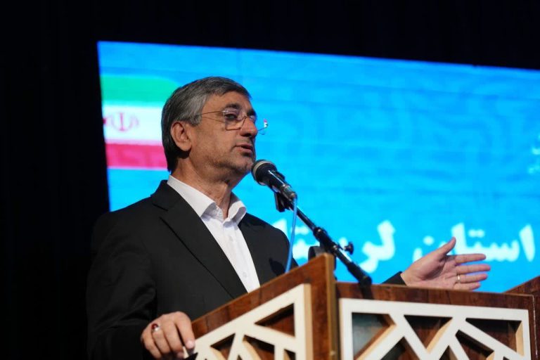 استاندار لرستان؛مدرسه و کلاس درس جای جناح‌بندی سیاسی نیست.